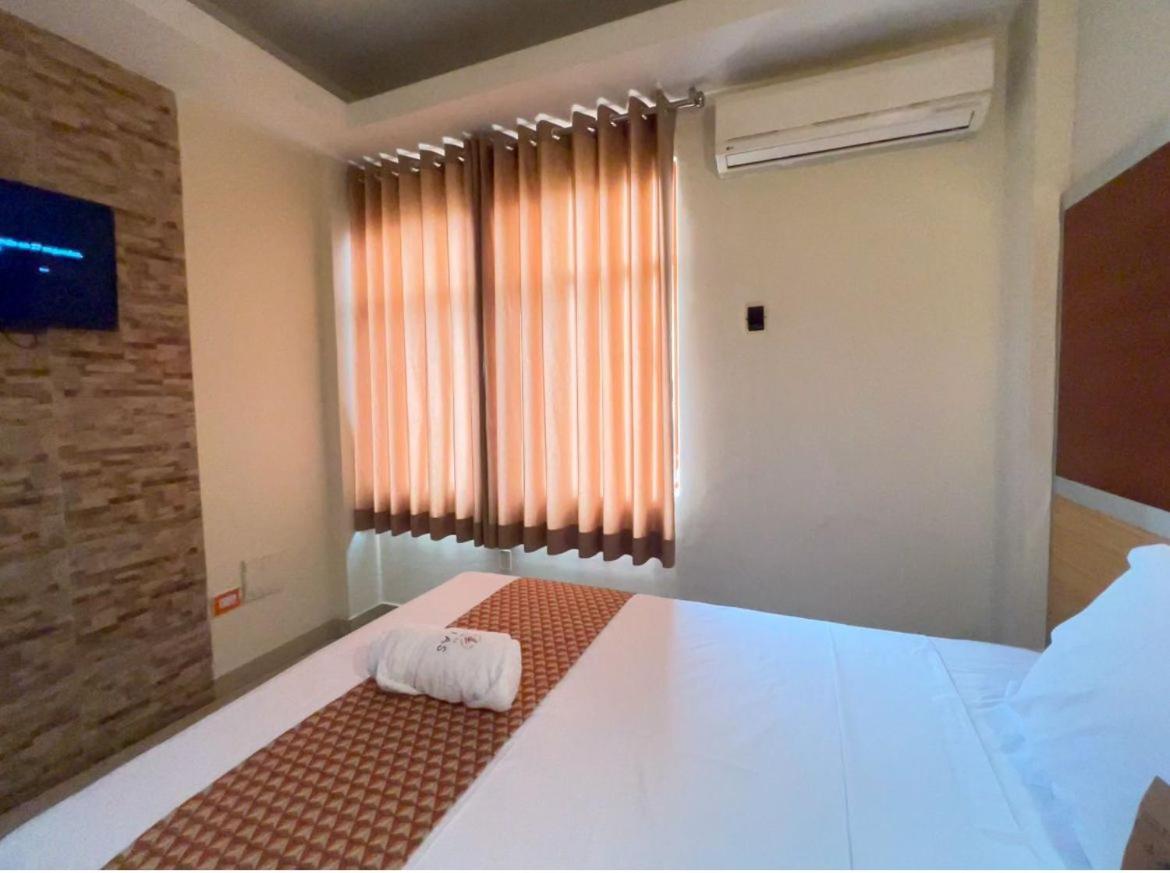 Hotel Nilas Tarapoto Eksteriør bilde