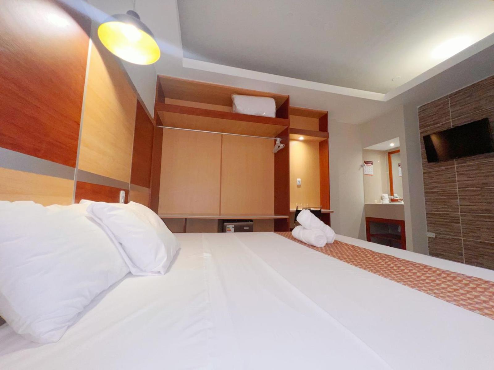 Hotel Nilas Tarapoto Eksteriør bilde